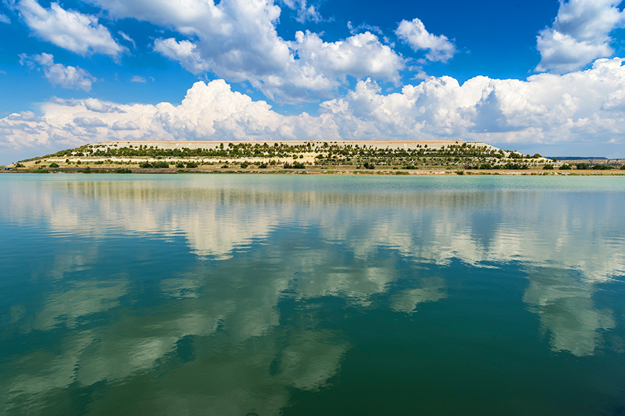 Tailings deposition [photo]